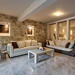 Villa Palmrise Luxury Nea Skioni