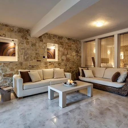 Villa Palmrise Luxury Nea Skioni