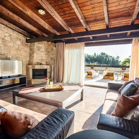 Palmrise Luxury By Travel Pro Services - Halkidiki Nea Skioni