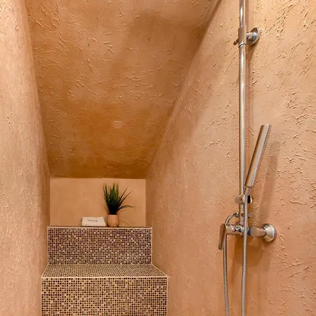Palmrise Luxury Νέα Σκιώνη