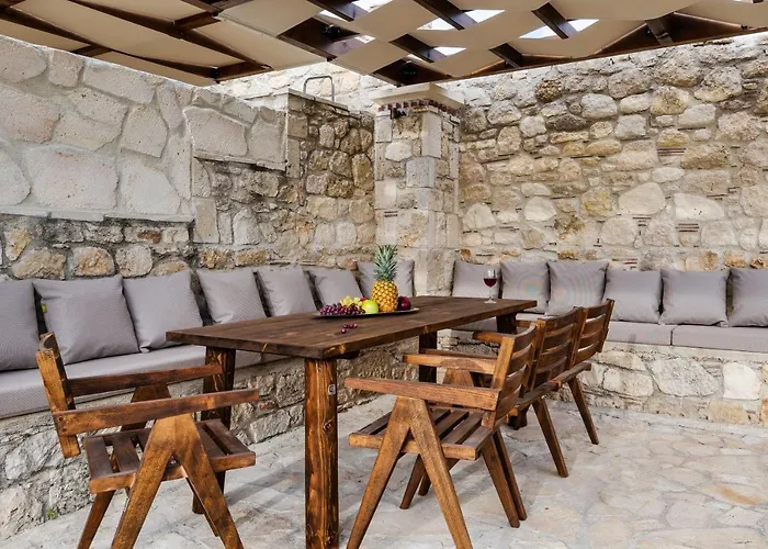 Palmrise Luxury Villa Néa Szkióni