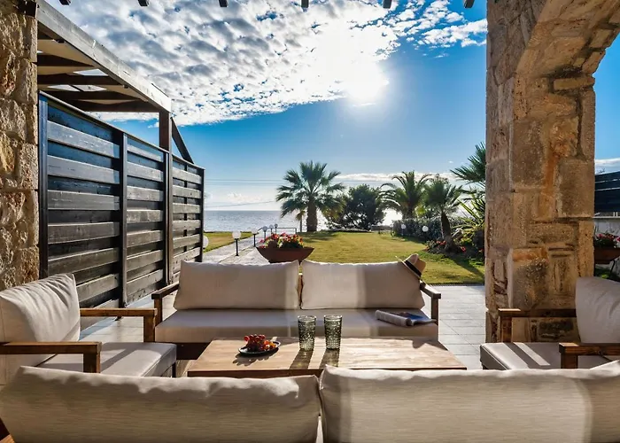 Palmrise Luxury Villa Néa Szkióni