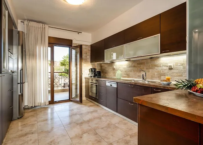 Palmrise Luxury
