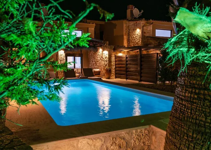 Palmrise Luxury Villa Néa Szkióni